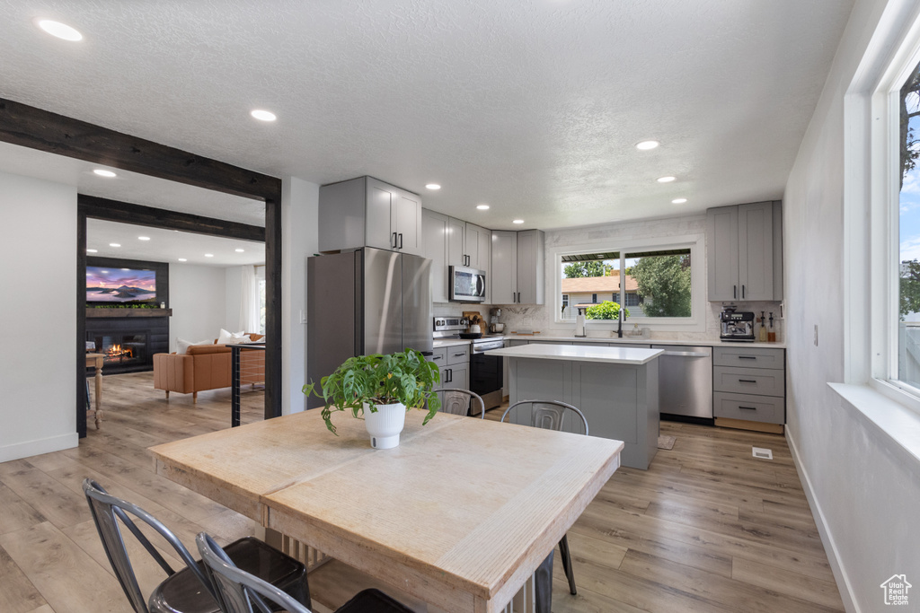9499 S 220 E Sandy, UT 84070