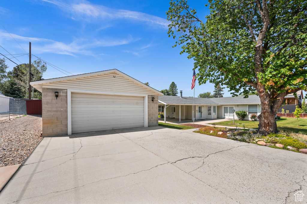 2944 E 7230 S Cottonwood Heights, UT 84121