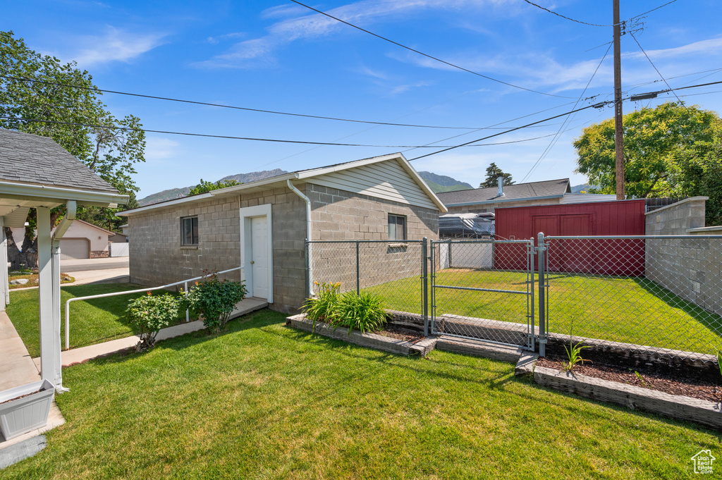 2944 E 7230 S Cottonwood Heights, UT 84121