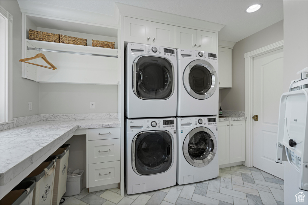 5040 S 1450 E Ogden, UT 84403