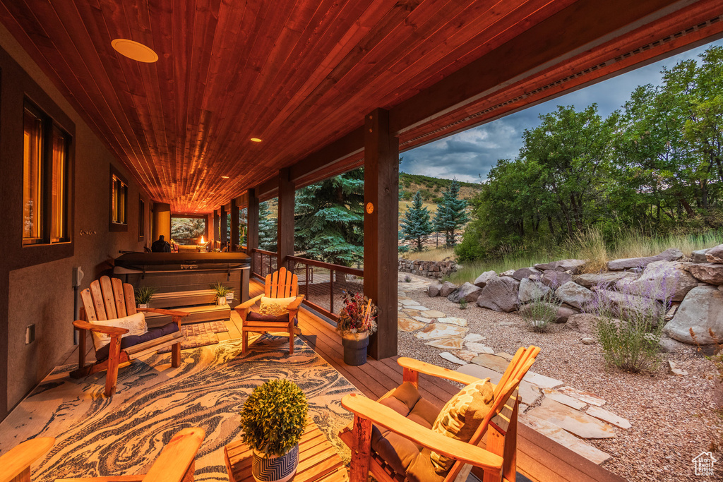 Photo 28 for MLS #2096518 at 1800 N Bridge Hollow Dr
