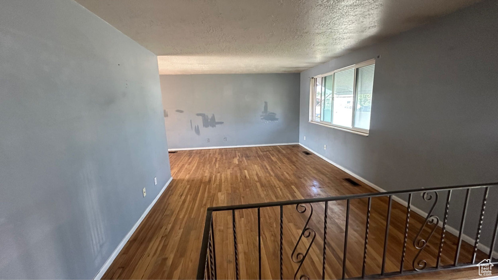 4220 S 2075 W Roy, UT 84067