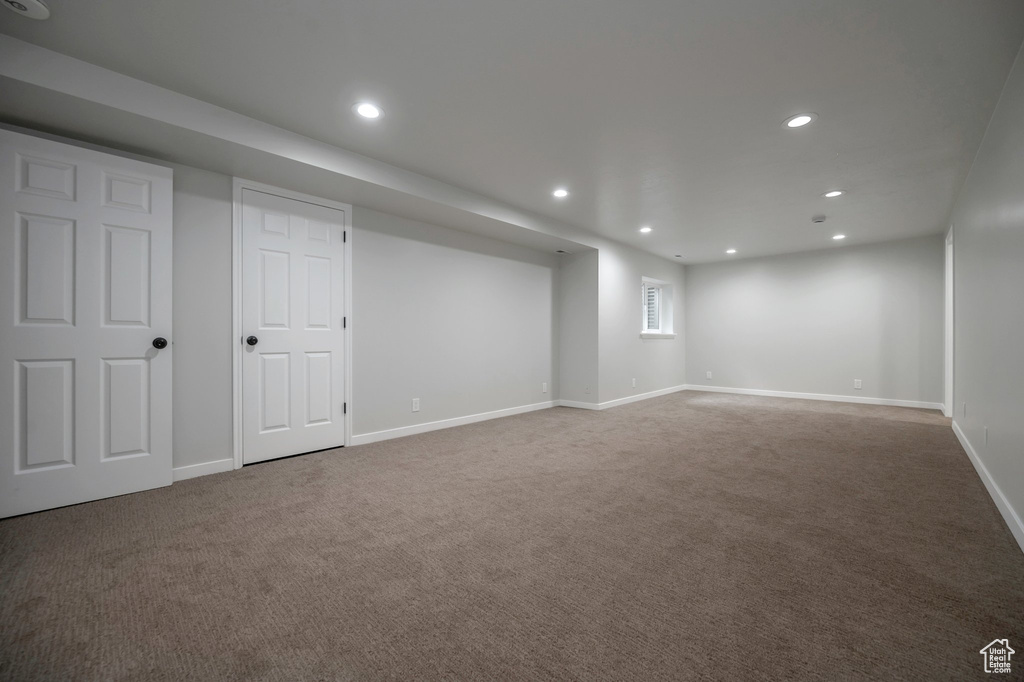 8483 S TERRACE DR Sandy, UT 84093
