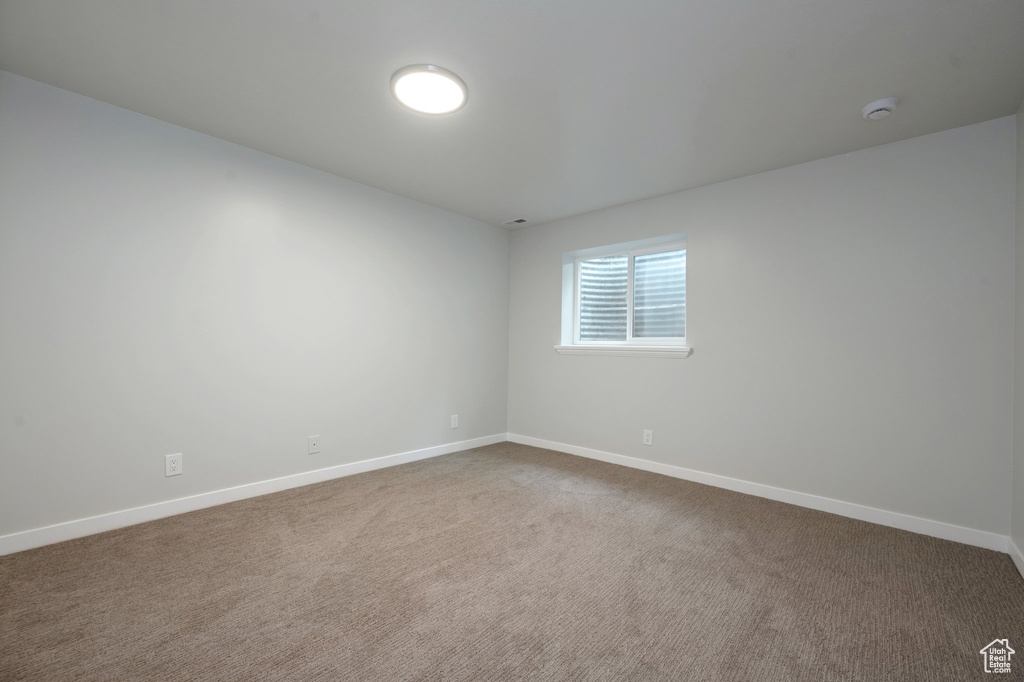8483 S TERRACE DR Sandy, UT 84093