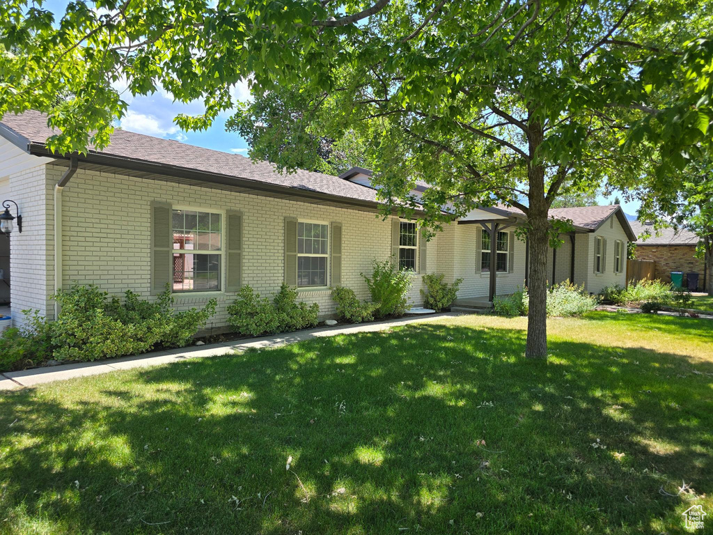 8483 S TERRACE DR Sandy, UT 84093