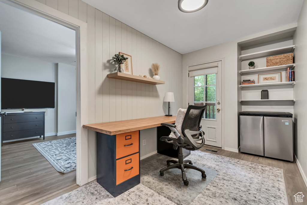 5398 S TONALEA DR Salt Lake City, UT 84107