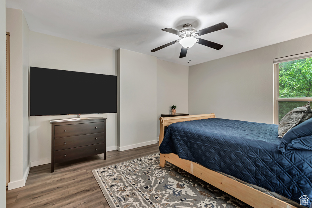 5398 S TONALEA DR Salt Lake City, UT 84107