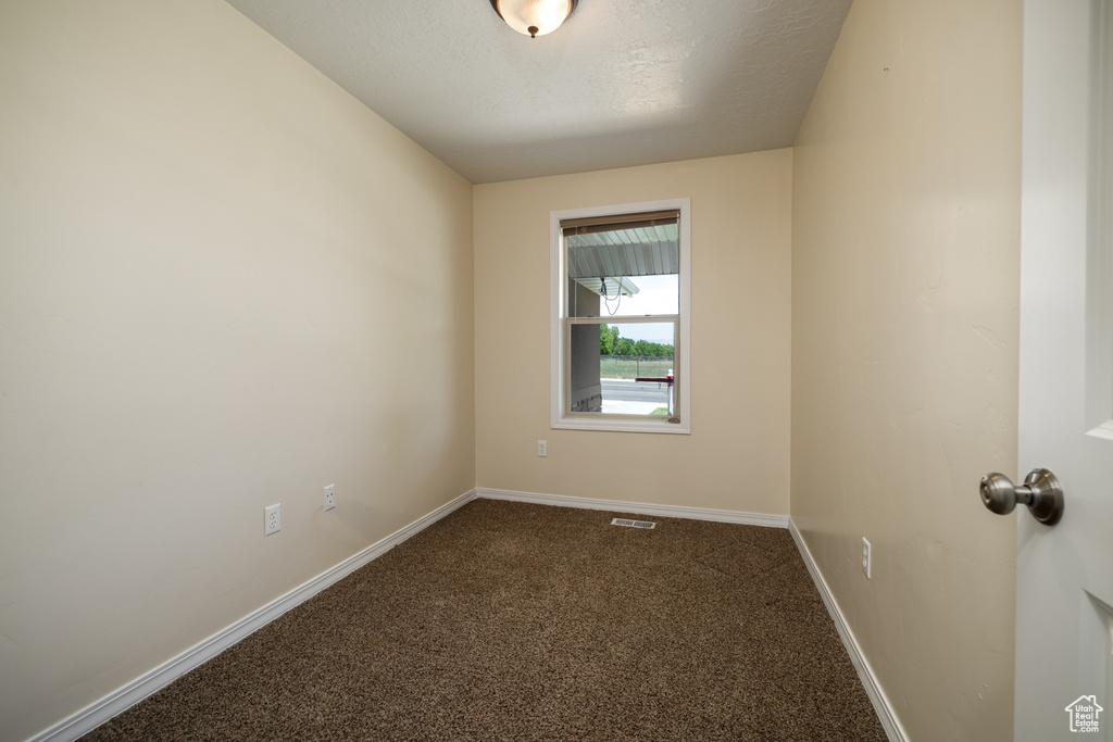 1924 E 1900 S Naples, UT 84078