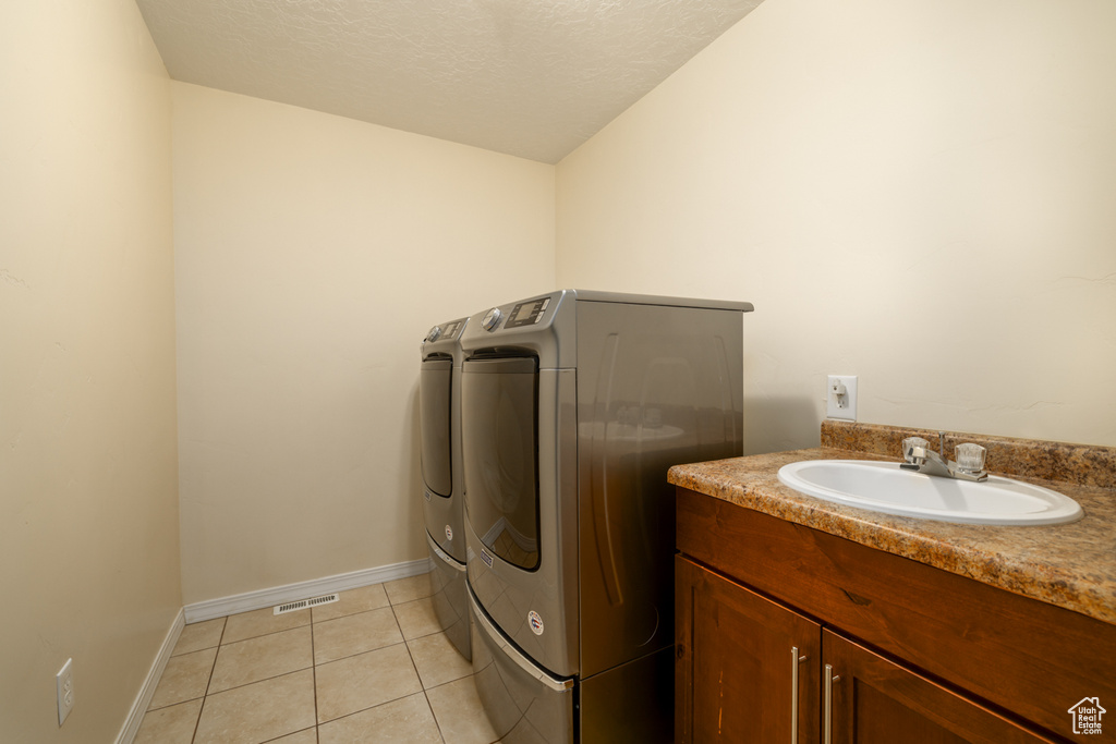 1924 E 1900 S Naples, UT 84078