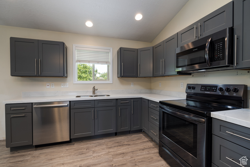 1924 E 1900 S Naples, UT 84078