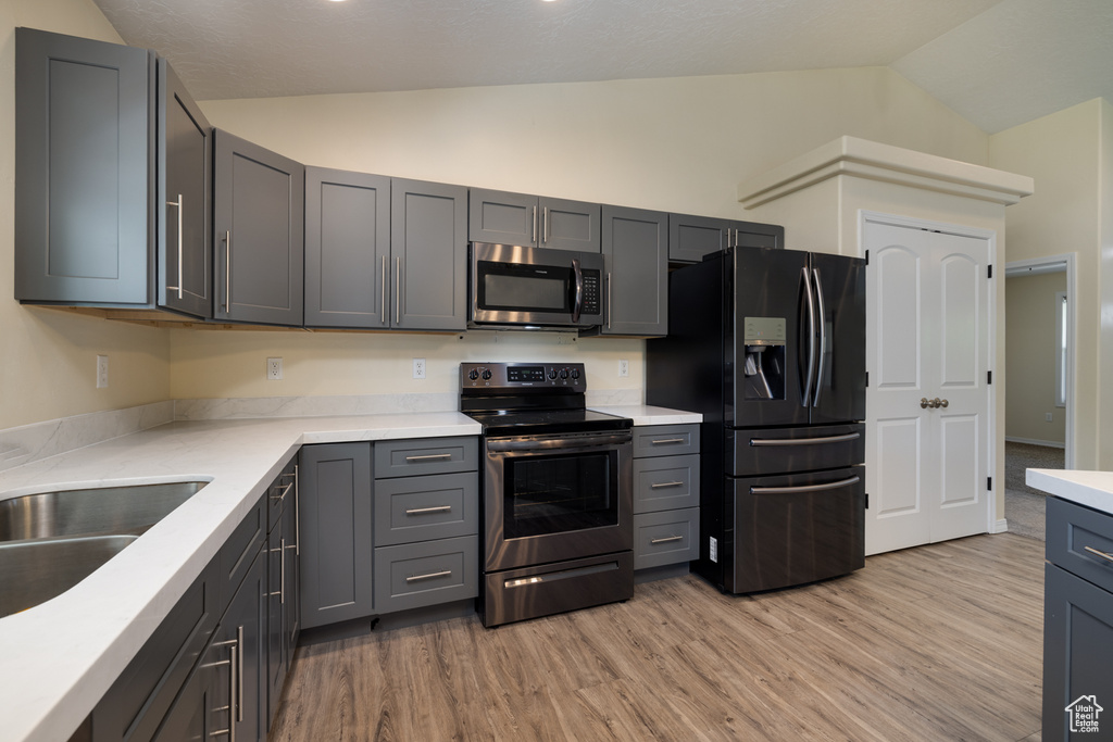 1924 E 1900 S Naples, UT 84078