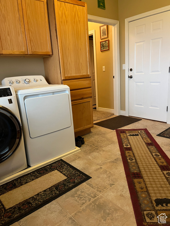 2586 W DEER DR Stockton, UT 84071