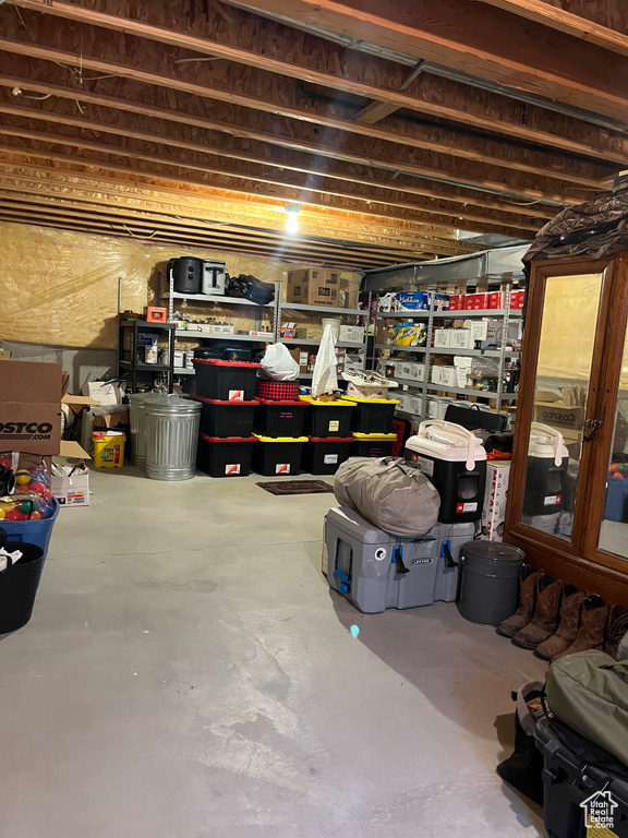 2586 W DEER DR Stockton, UT 84071