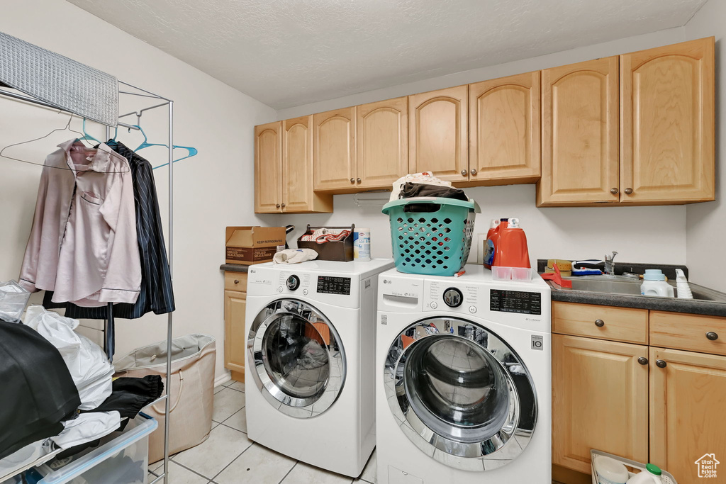 2221 W DAVENSHIRE LN Taylorsville, UT 84129