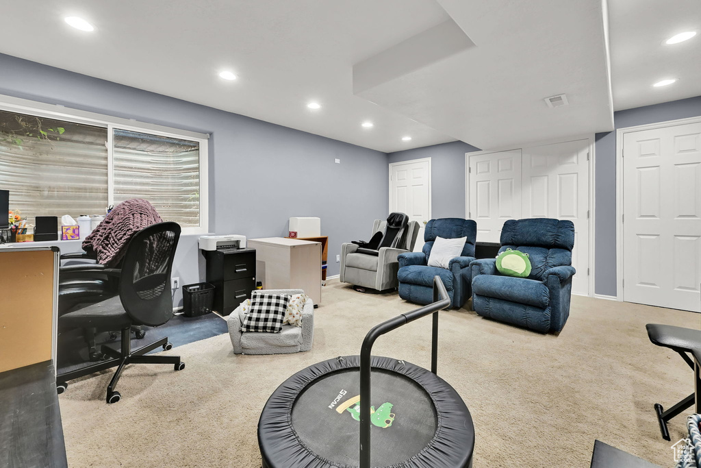 2221 W DAVENSHIRE LN Taylorsville, UT 84129
