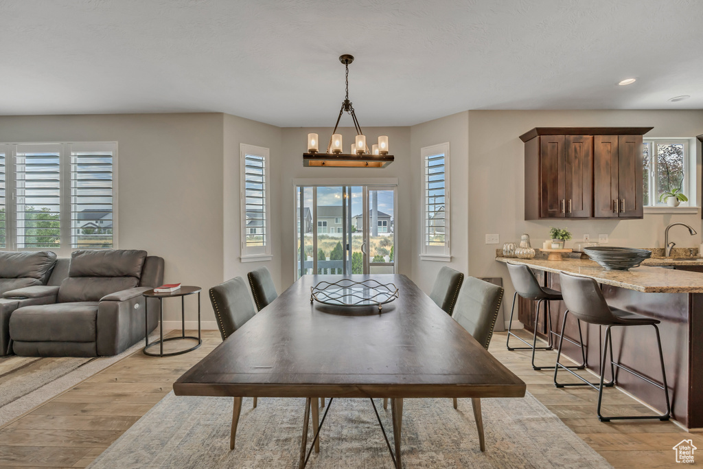 898 W FREEDOM WAY Bluffdale, UT 84065