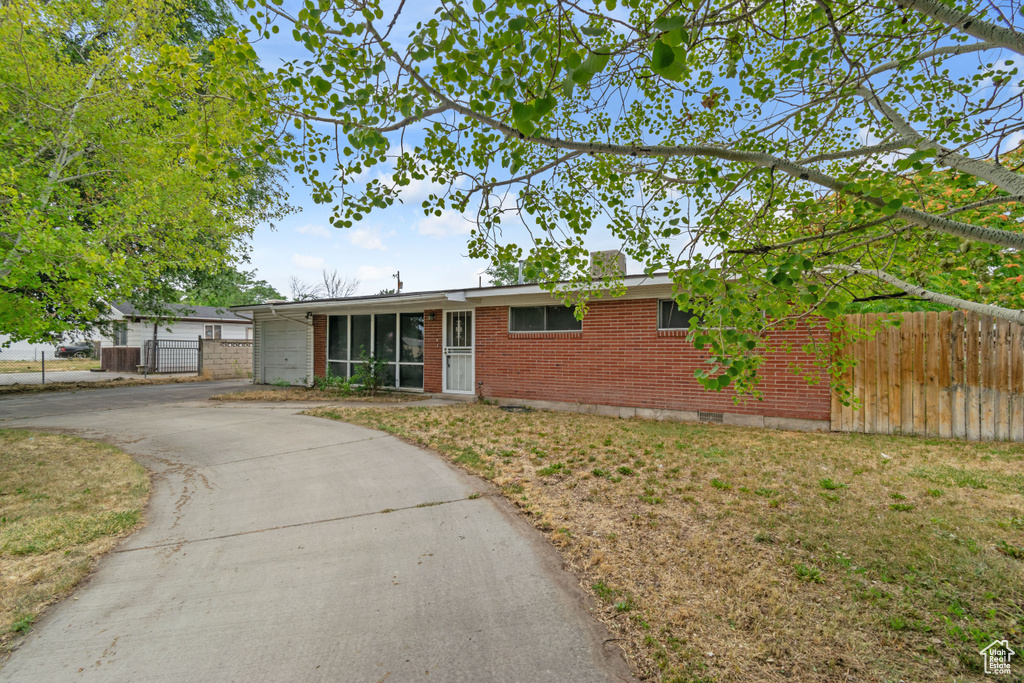 3310 S 3200 W West Valley City, UT 84119