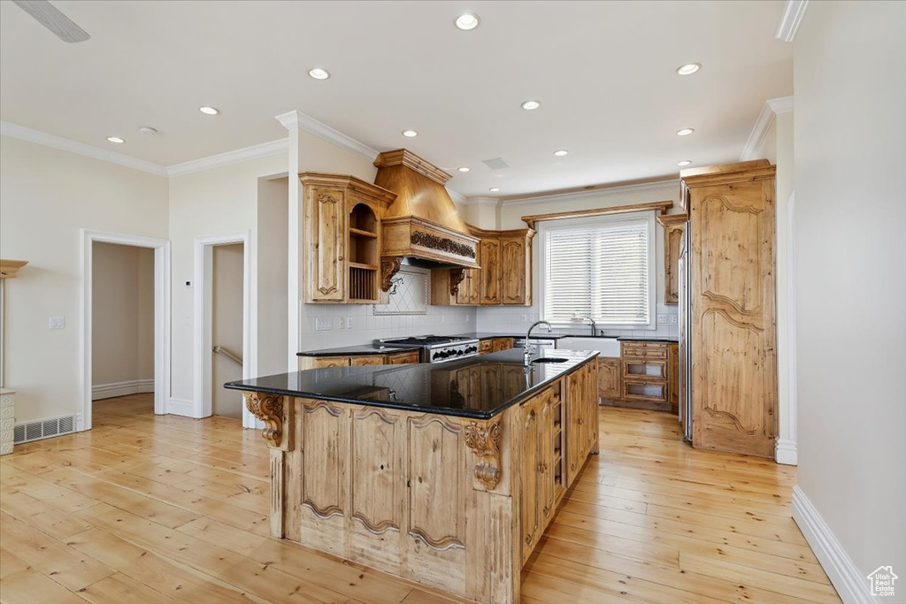3356 TWIN PEAKS CIR Layton, UT 84040