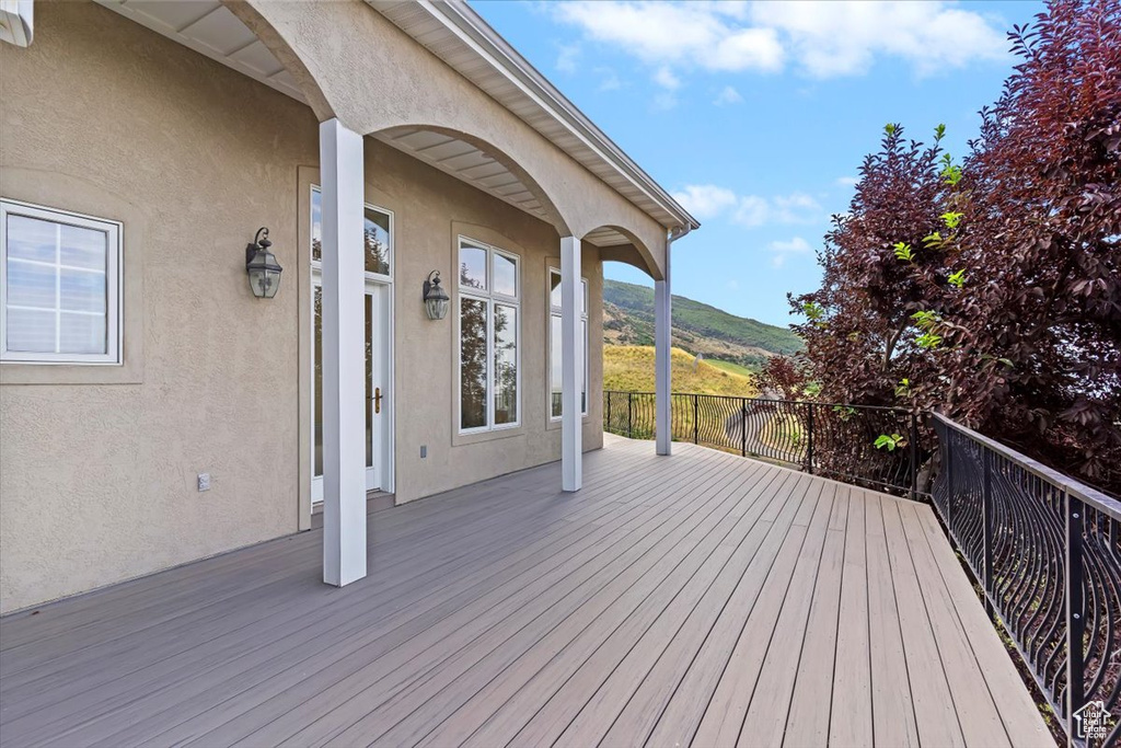 3356 TWIN PEAKS CIR Layton, UT 84040