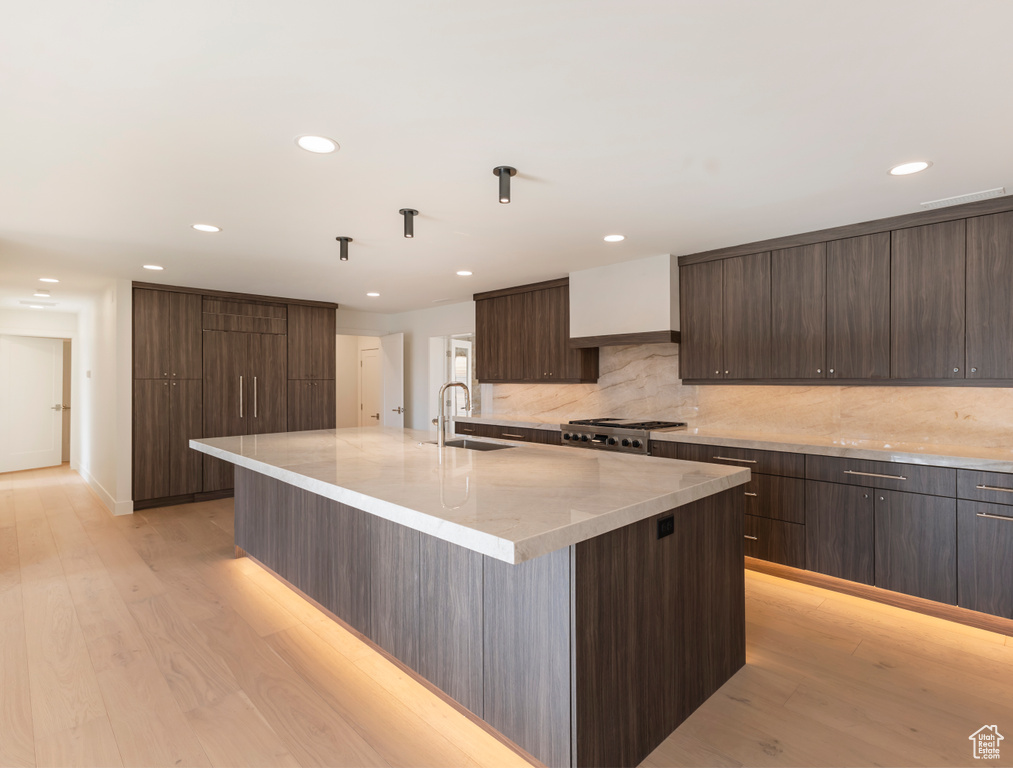 1303 S WASATCH DR Salt Lake City, UT 84108