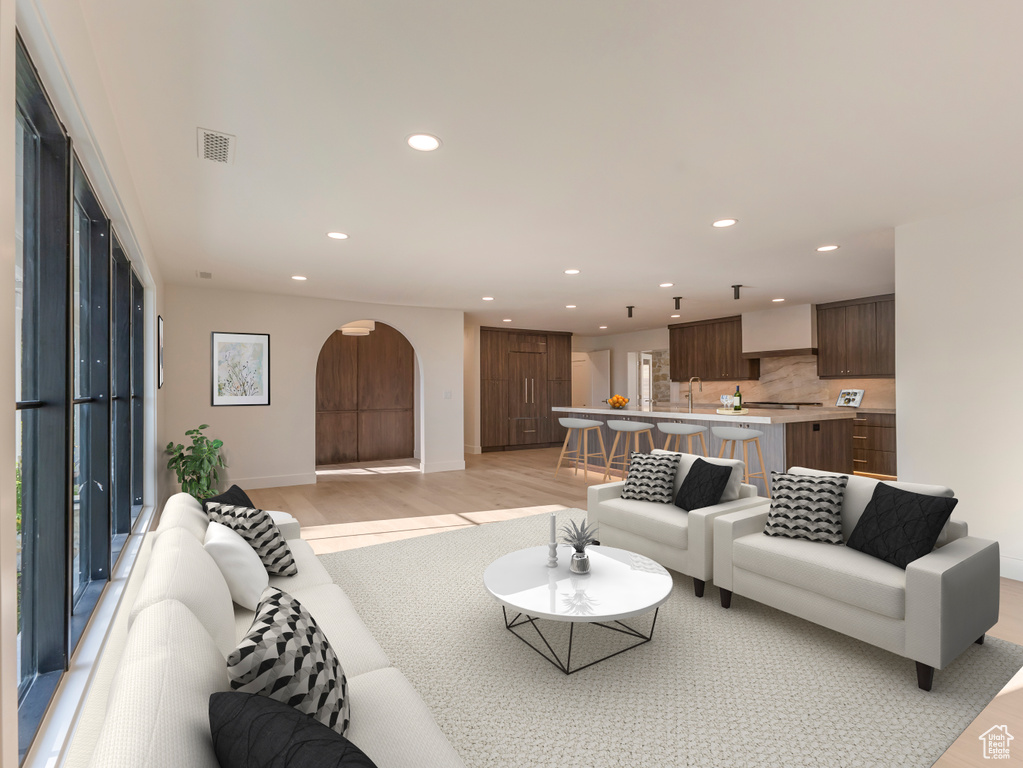 1303 S WASATCH DR Salt Lake City, UT 84108