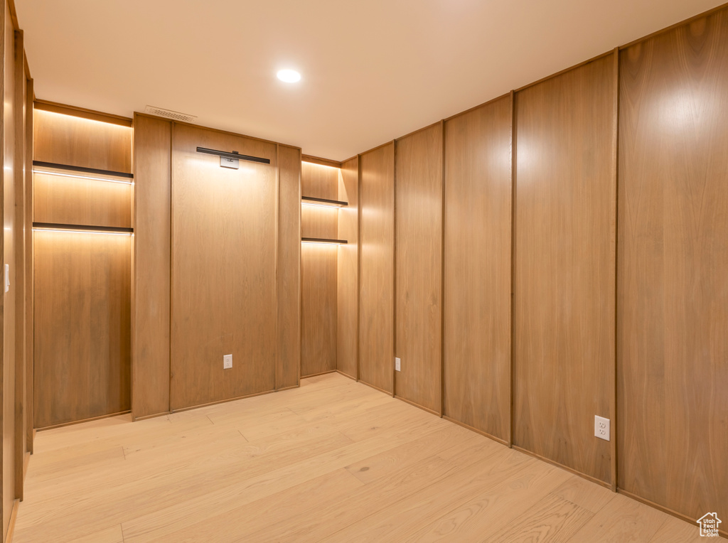 1303 S WASATCH DR Salt Lake City, UT 84108