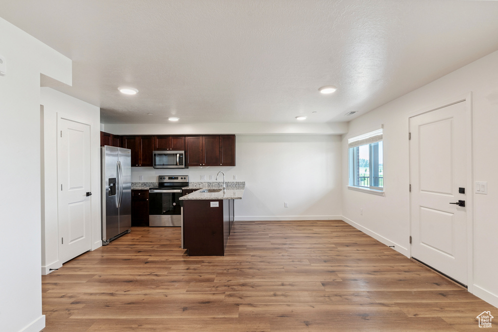 456 W MAIN Santaquin, UT 84655