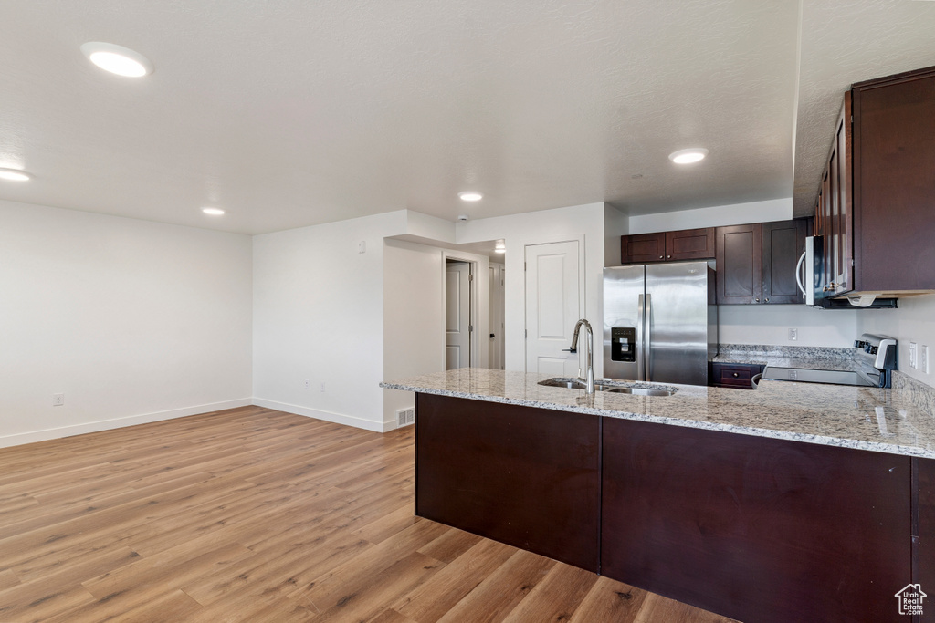 456 W MAIN Santaquin, UT 84655