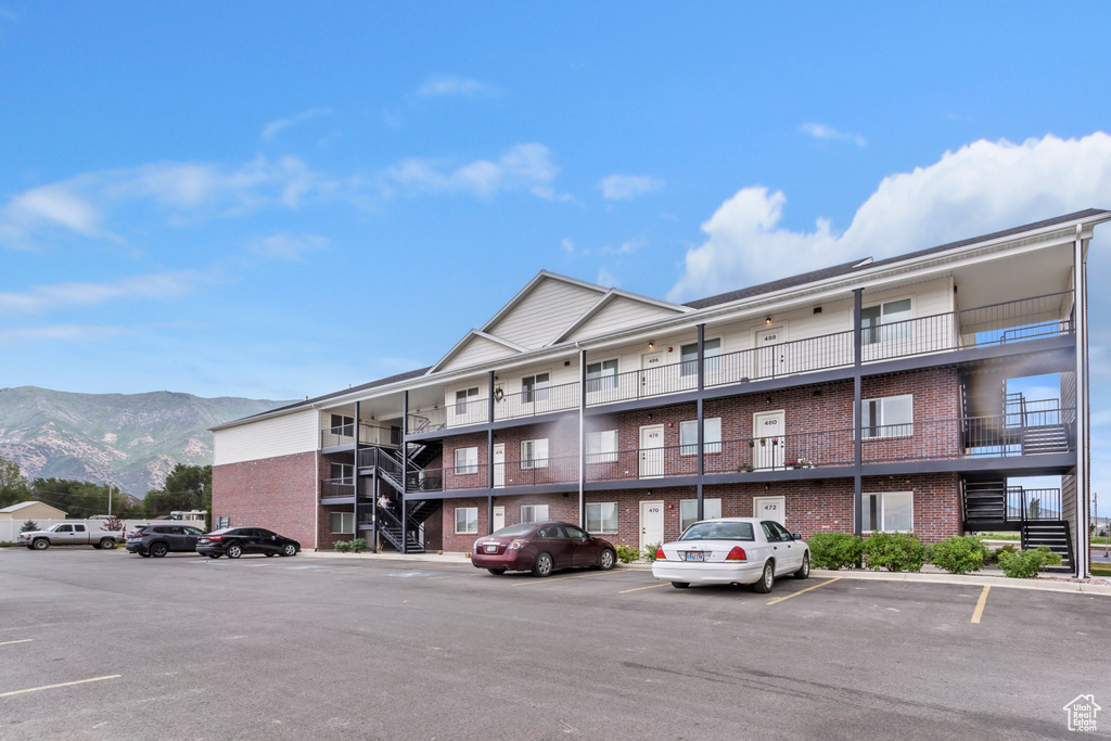 456 W MAIN Santaquin, UT 84655