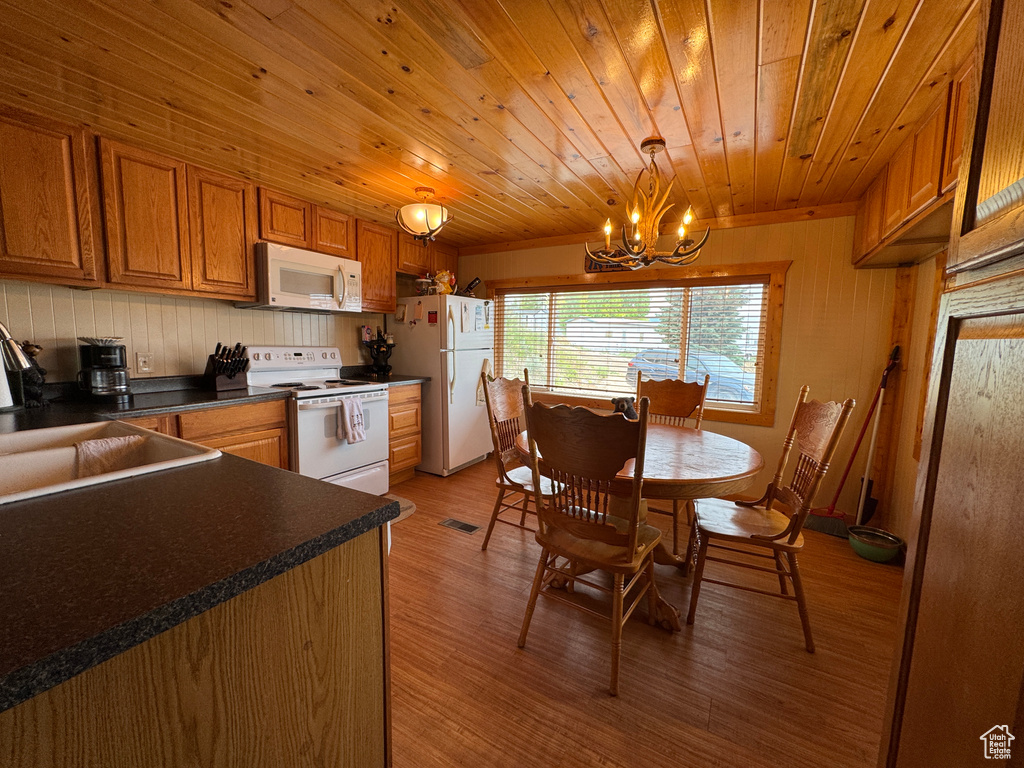 738 E VANESSA LN #386 Garden City, UT 84028