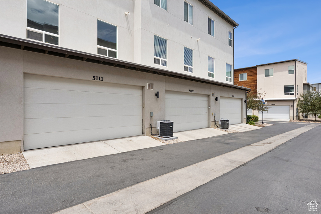 5111 W ASHFIELD DR Herriman, UT 84096