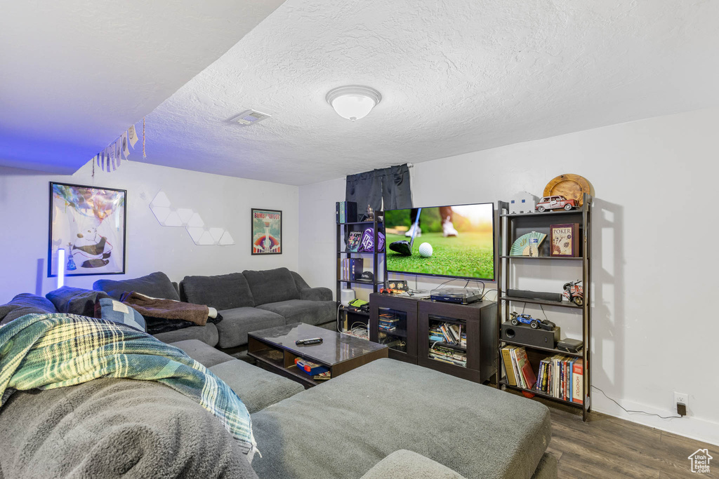 2660 S 8550 W Magna, UT 84044