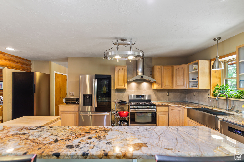 986 E 2290 N Monroe, UT 84754