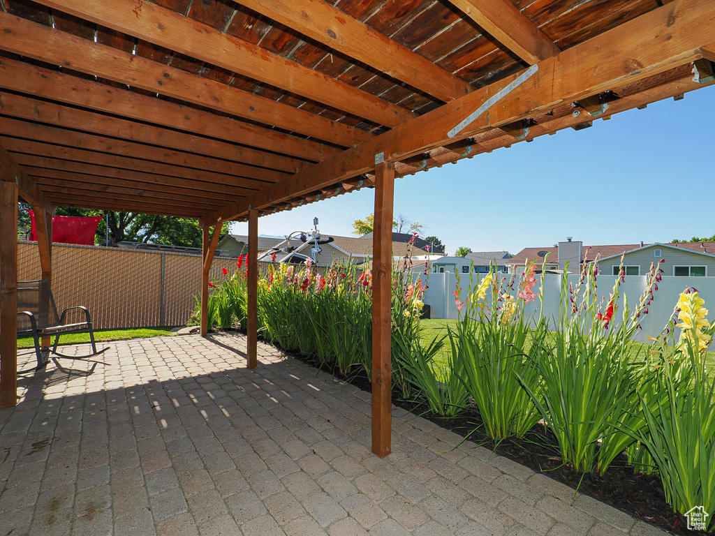 2165 W TIERRA ROSE DR Taylorsville, UT 84129