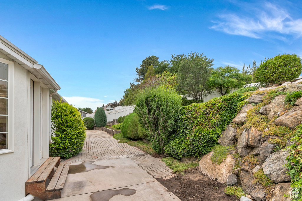 12060 S LAMPTON DR Riverton, UT 84065