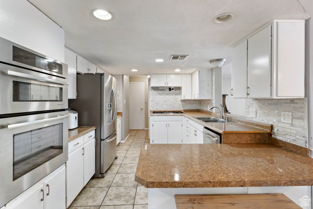 Photo 7 for MLS #2096598 at 283 S 400 West