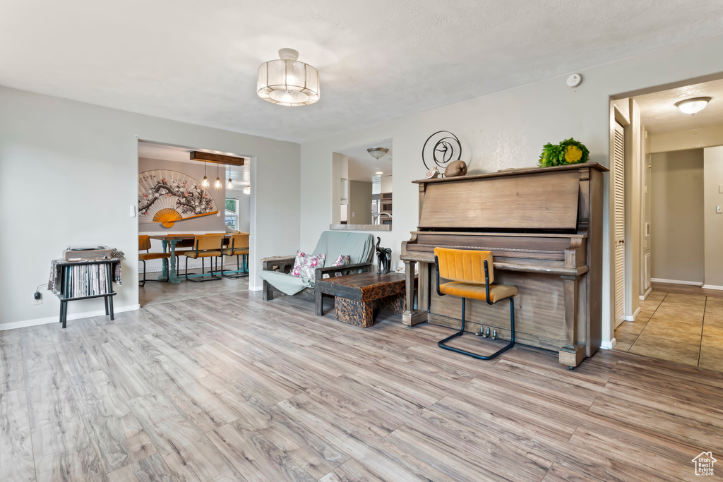 Photo 11 for MLS #2096598 at 283 S 400 West