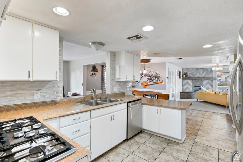 Photo 10 for MLS #2096598 at 283 S 400 West