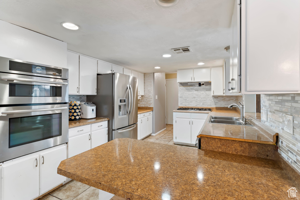 Photo 8 for MLS #2096598 at 283 S 400 West