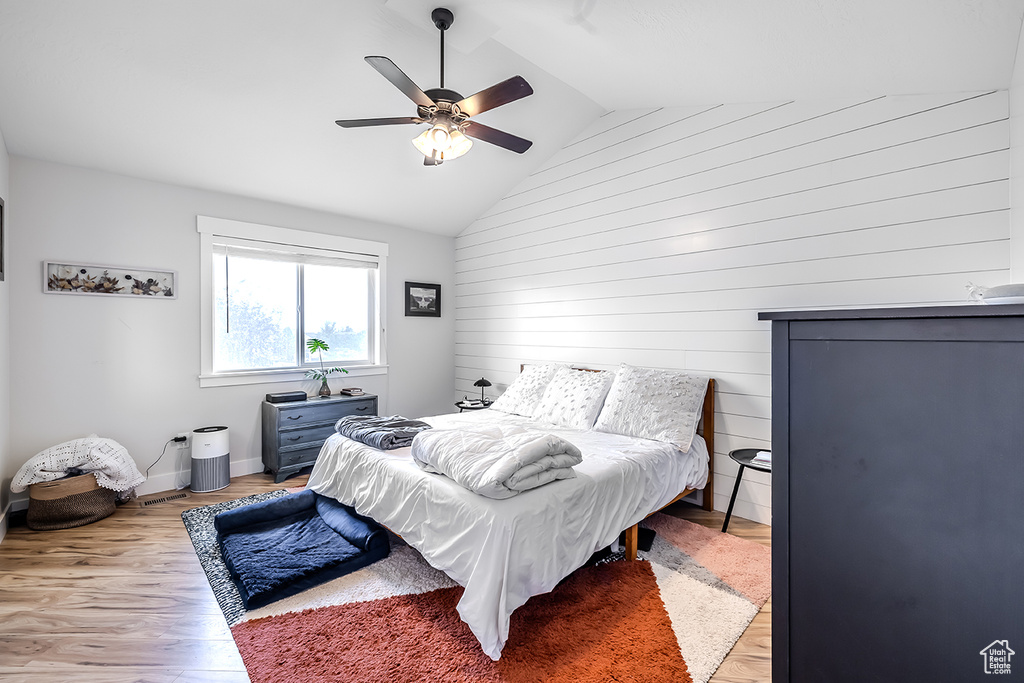 8768 N PEPPERGRASS DR Eagle Mountain, UT 84005