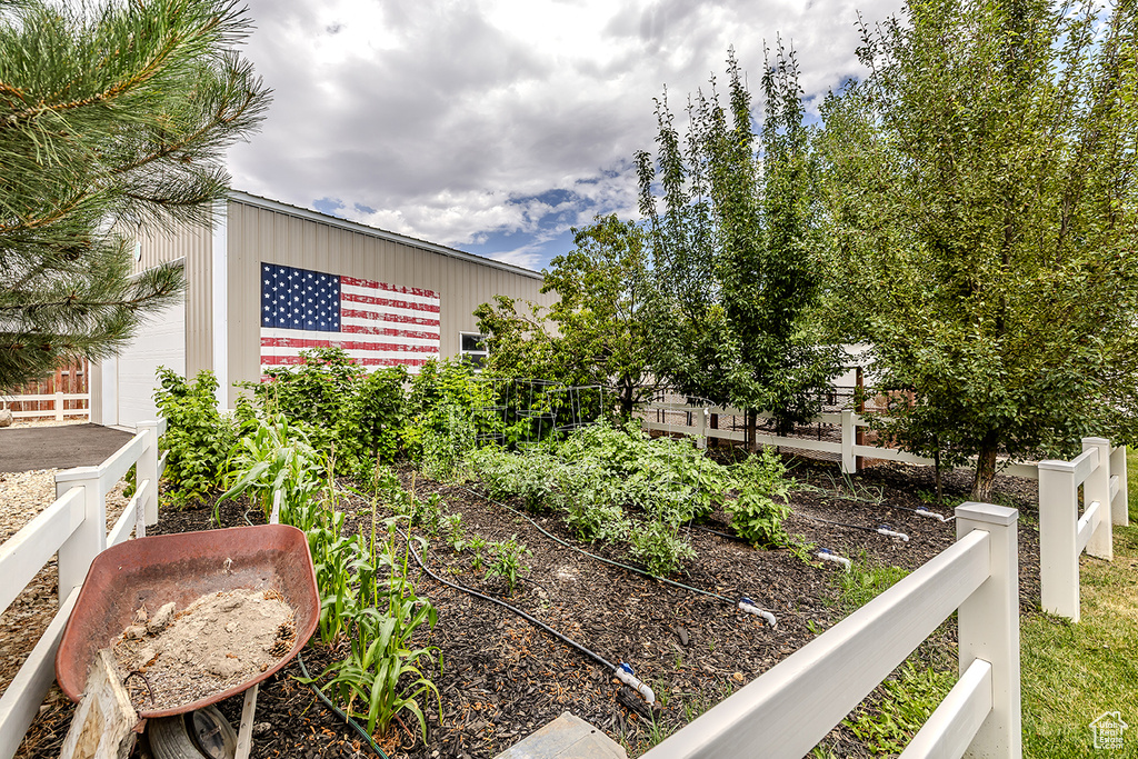 8768 N PEPPERGRASS DR Eagle Mountain, UT 84005