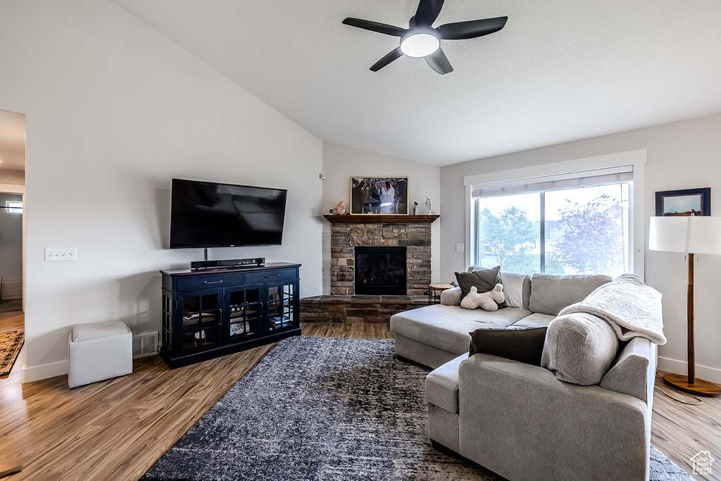 8768 N PEPPERGRASS DR Eagle Mountain, UT 84005