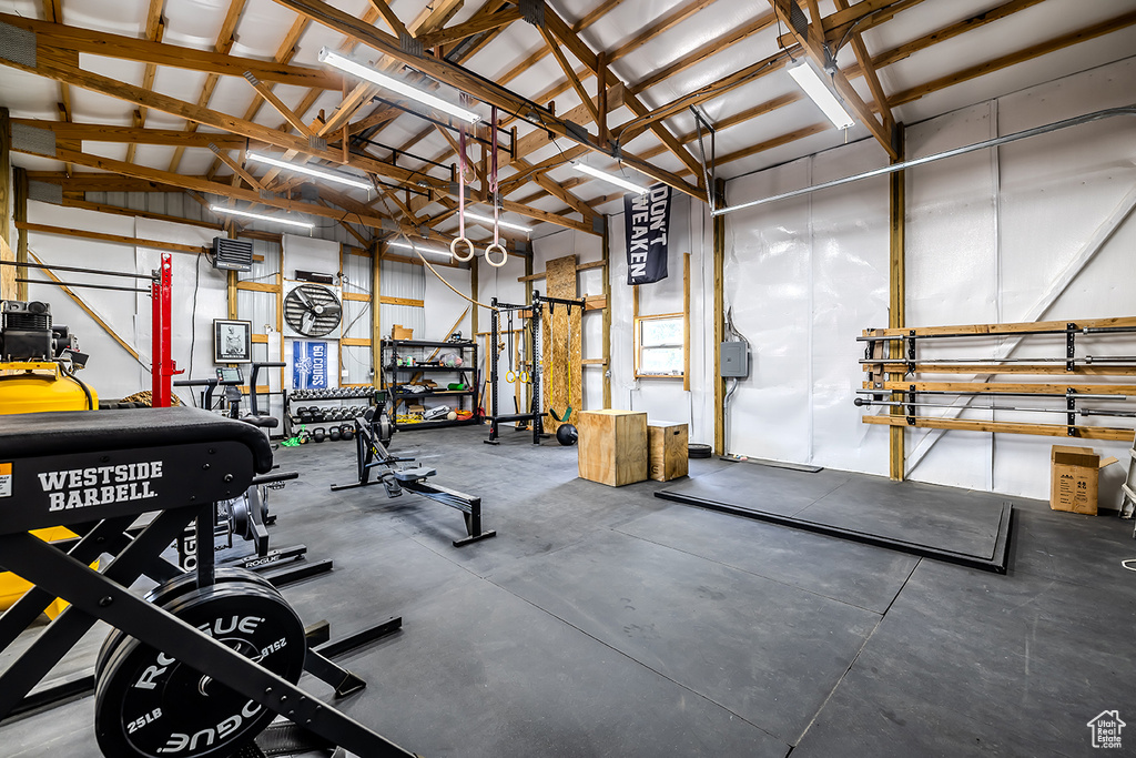 8768 N PEPPERGRASS DR Eagle Mountain, UT 84005