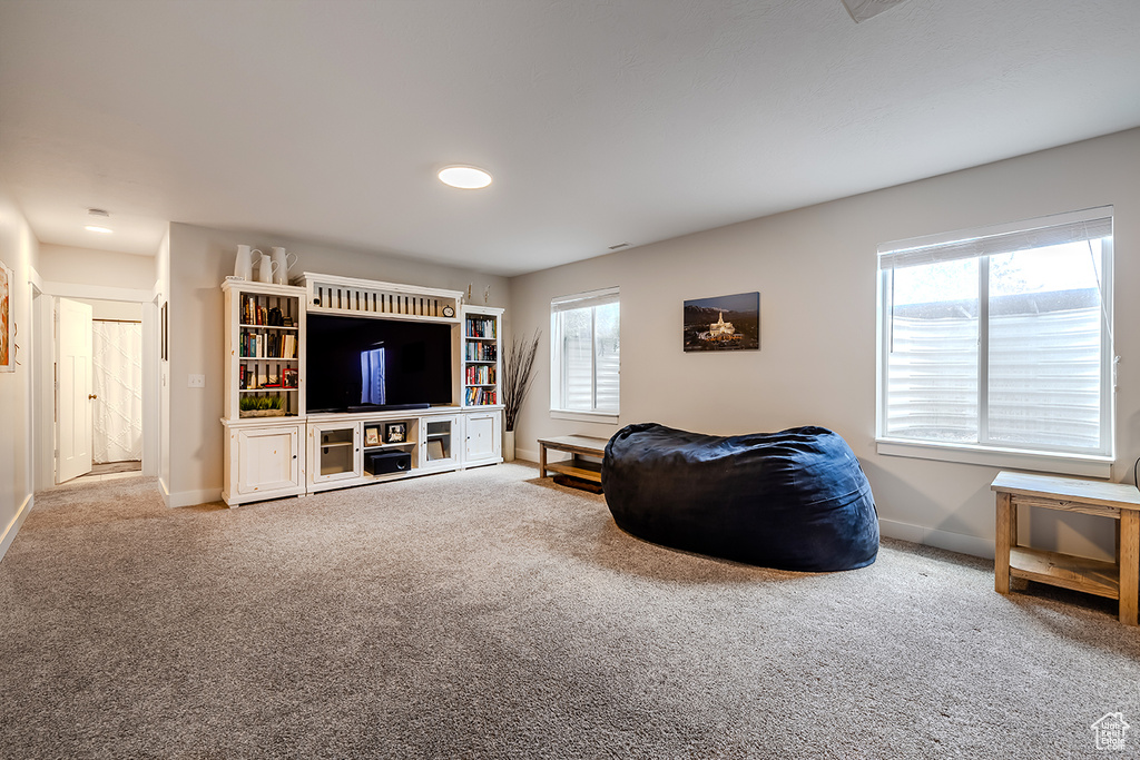 8768 N PEPPERGRASS DR Eagle Mountain, UT 84005