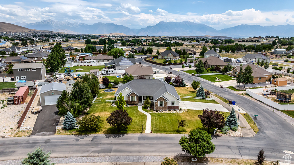 8768 N PEPPERGRASS DR Eagle Mountain, UT 84005