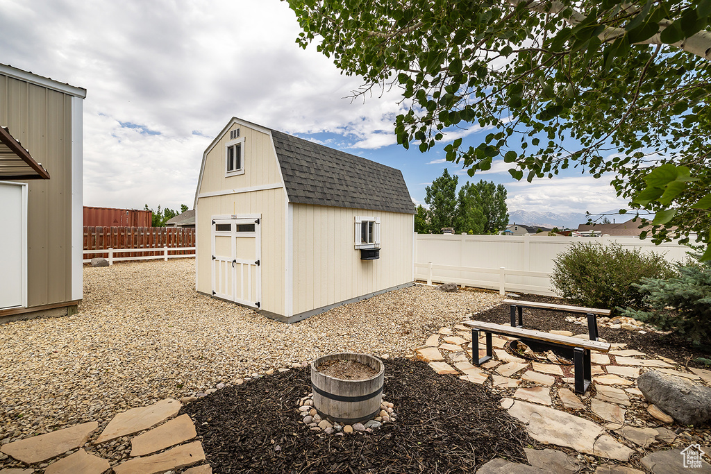 8768 N PEPPERGRASS DR Eagle Mountain, UT 84005