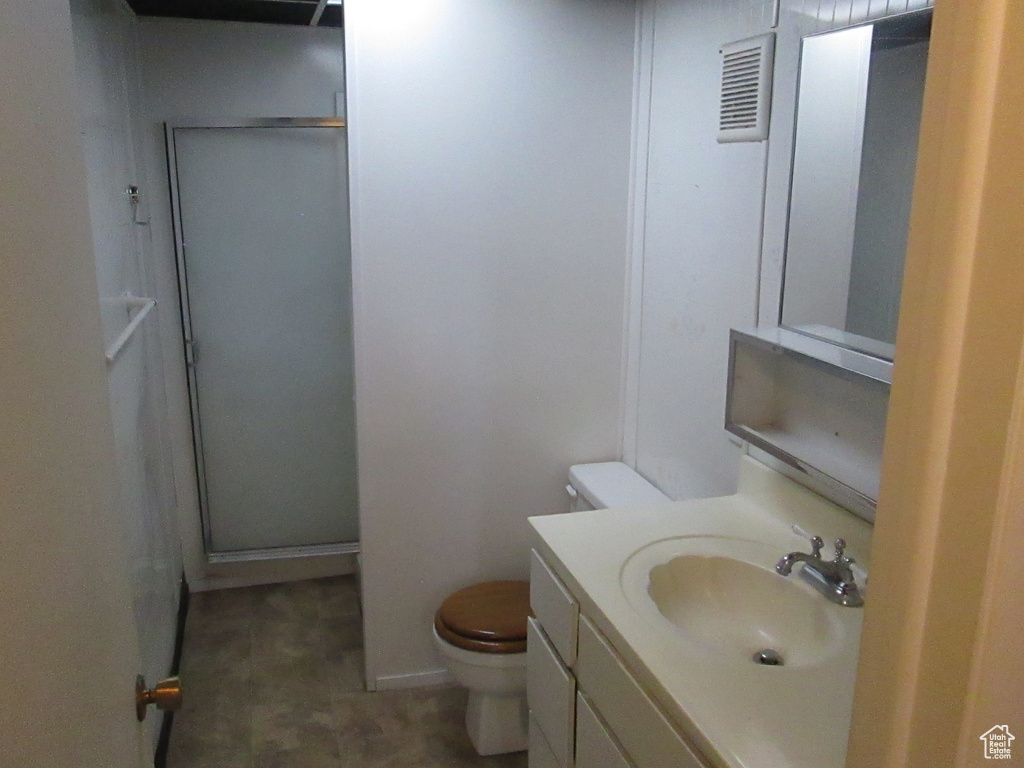 2664 W 5175 S Roy, UT 84067