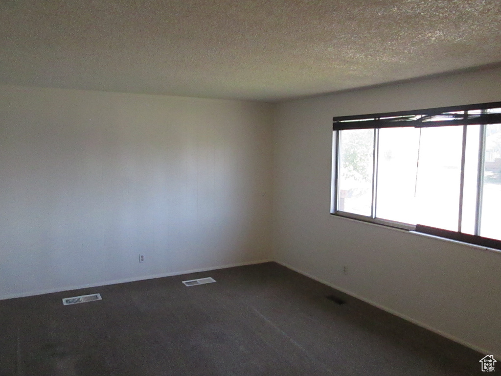 2664 W 5175 S Roy, UT 84067