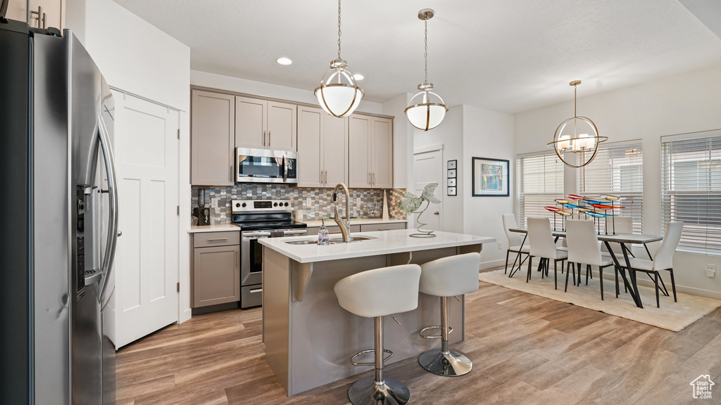 319 N 750 E Vineyard, UT 84059
