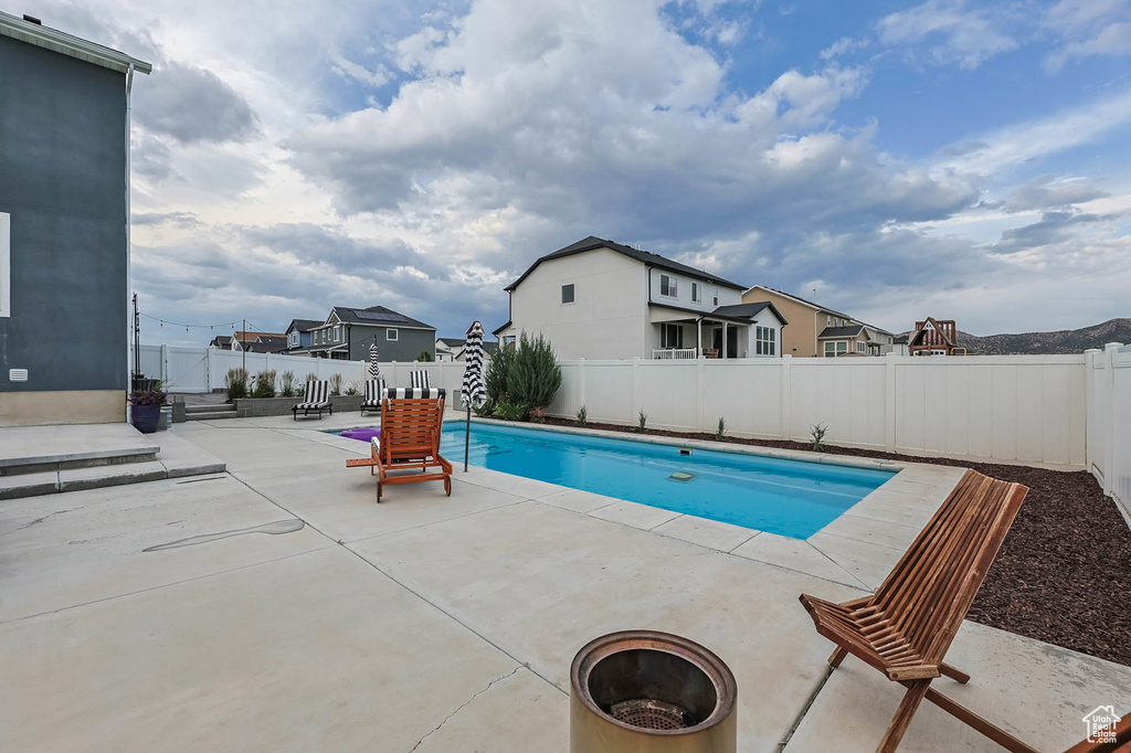 1316 E EARHART LN Eagle Mountain, UT 84005